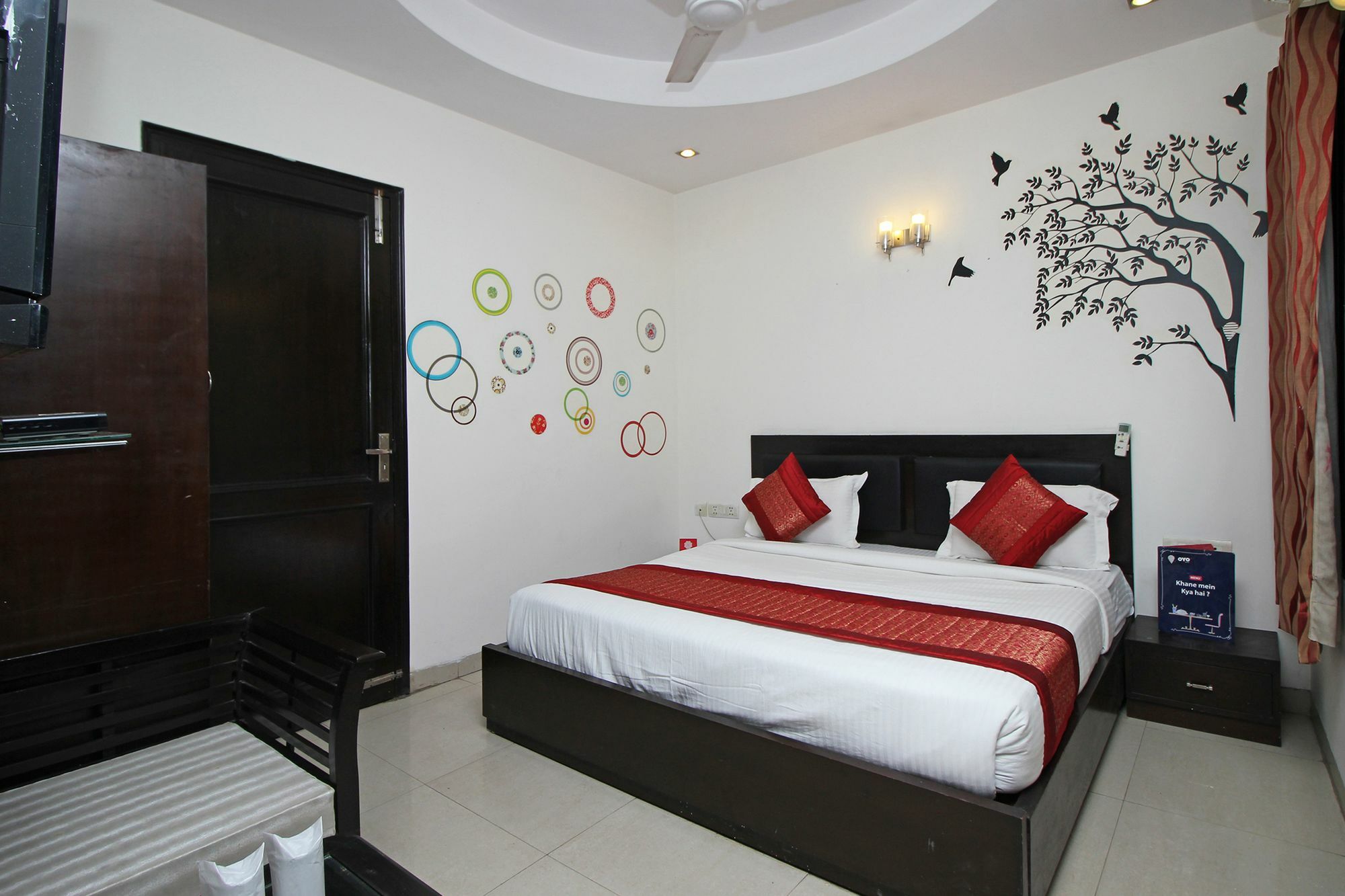 ניו דלהי Oyo 9030 Hotel Delhi Airport Plaza מראה חיצוני תמונה